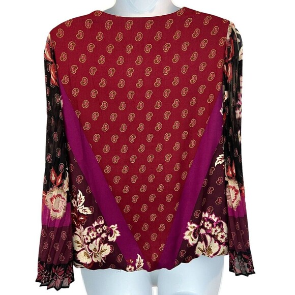 WHBM White House Black Market Top Women's Size S V-Neck Pleated Sleeve Blouse - Picture 3 of 10